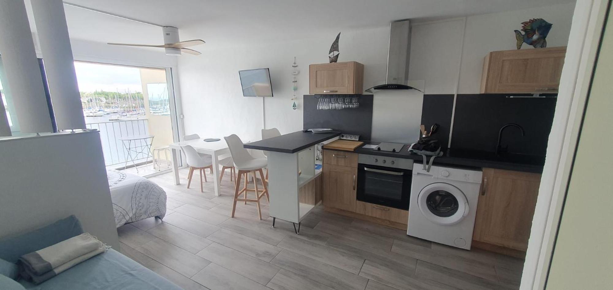 Appartement Avec Balcon, Vue Mer, Piscine, Parking آجد المظهر الخارجي الصورة