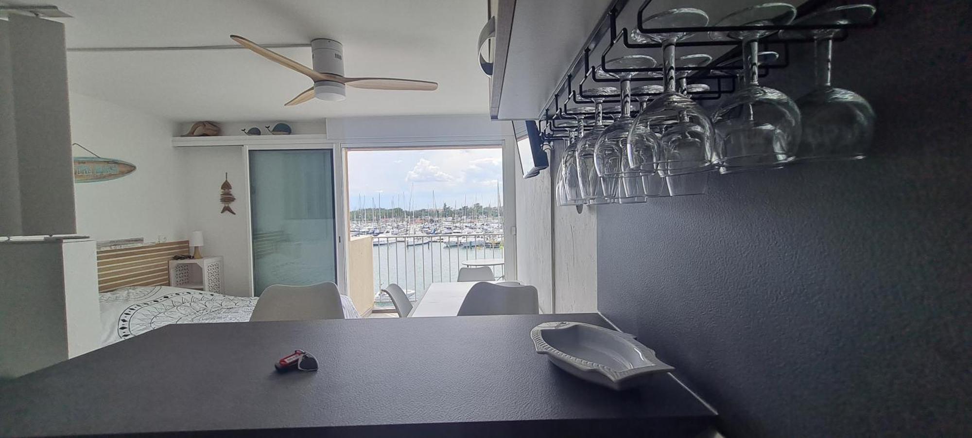 Appartement Avec Balcon, Vue Mer, Piscine, Parking آجد المظهر الخارجي الصورة
